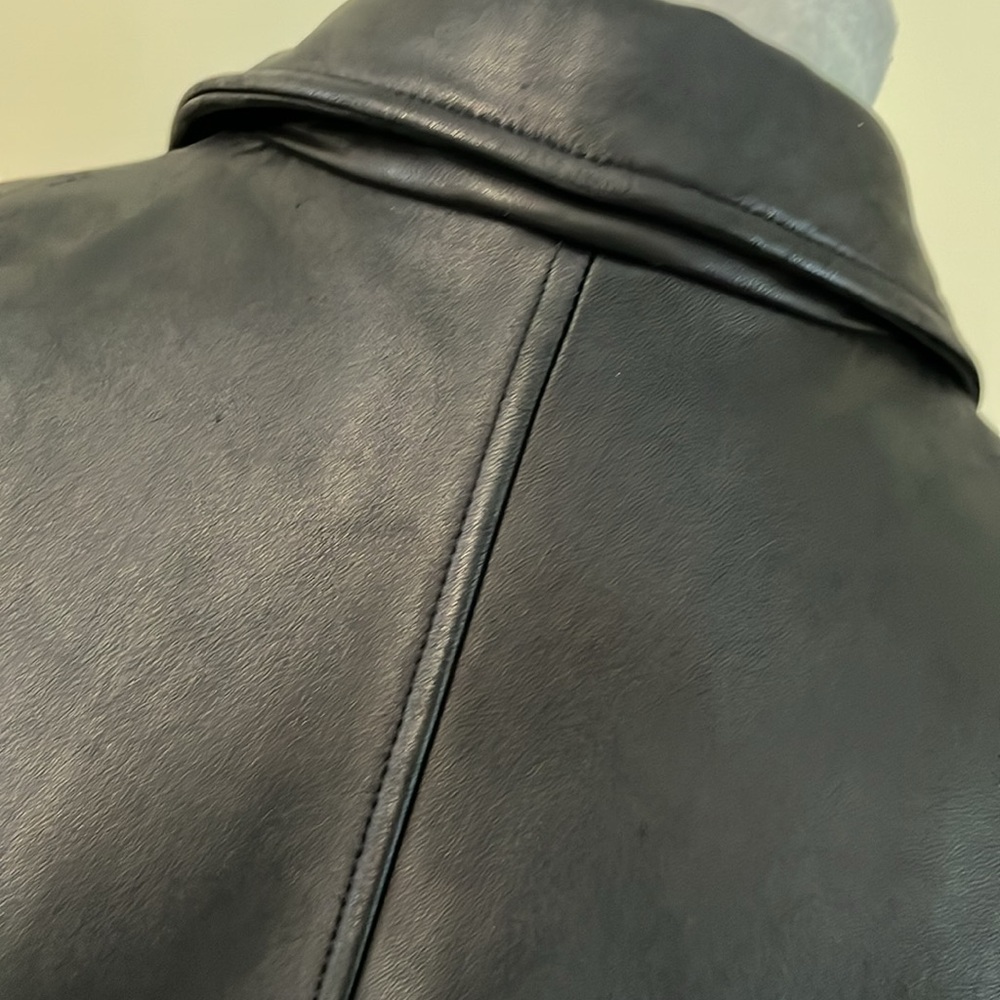 Women's Black Leather Jacket - Picture 11 of 16
